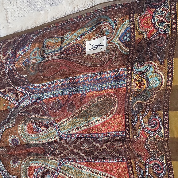 Authentic YSL sheer silk scarf - Picture 3 of 8